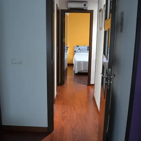 Apartamento Acueducto, Tres Dormitorios Y Parking Gratis Mérida